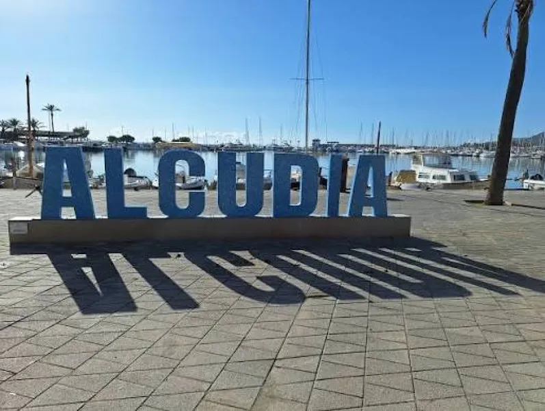 Apartment in Puerto de Alcúdia — photo 5