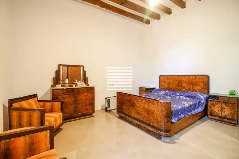 Located among the highest mountains on the island, this beautiful traditional Mallorcan country estate is one of the few remaining on the island — photo 8
