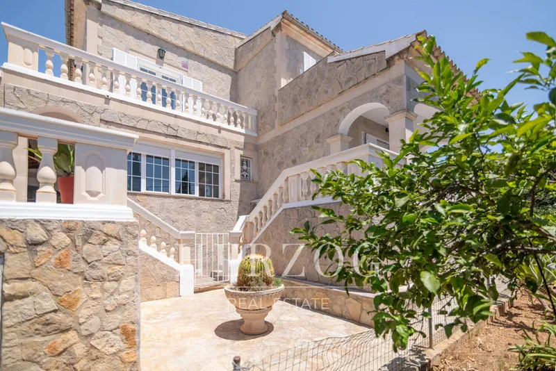 Spacious villa with a private pool and panoramic views in Sa Cabaneta — photo 6