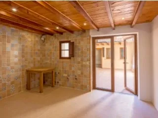 Completely renovated townhouse with many possibilities in Llucmajor! Semi-detached 6 bedrooms, Triplex — photo 7