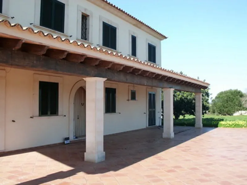 Enormous, fully renovated finca with all extras near Es Llombards and Santanyi -- F 127 VK — photo 12