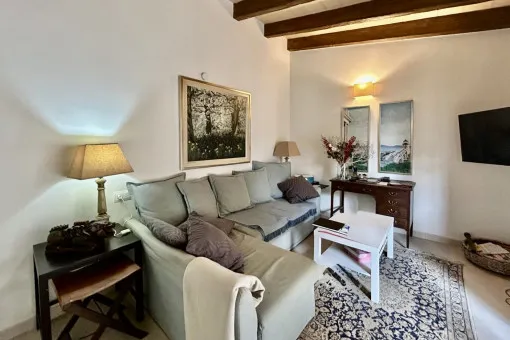 Santanyi, finca with idyllic garden and sunny terraces near Santanyí — photo 5
