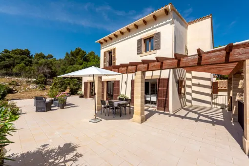 Arta, beautiful finca with sea views and pool as well as guest house near Arta — photo 4