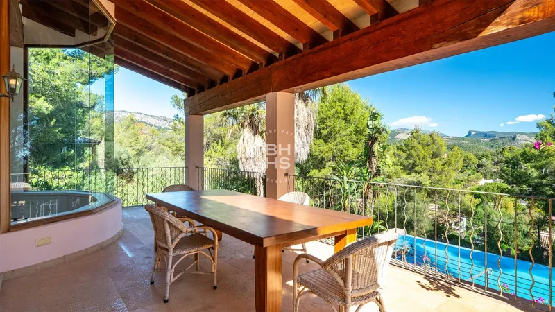 Villa for sale in Esporles — photo 1