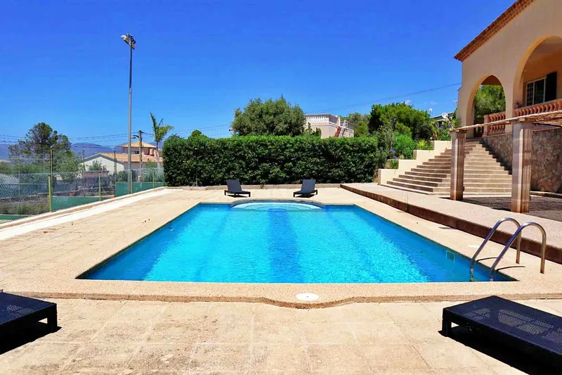 Villa with tennis court and views over the Bay of Palma — photo 10