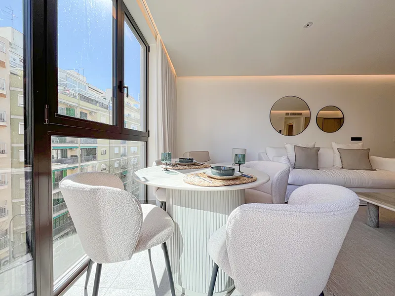 New modern apartment in prime location in Santa Catalina, Palma — photo 5