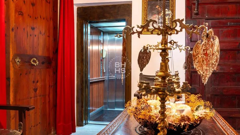 Palace for sale in Sant Jaume — photo 7