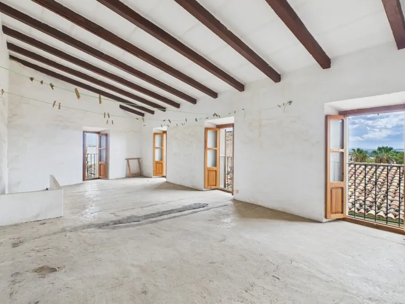 Charming House to Renovate with Pool and Garden in Lloseta — photo 7