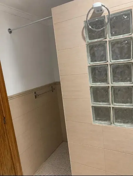 Spacious apartment of 115 m² according to cadastre, 101 m² excluding common areas. In excellent location, next to Plaza de Toros, Palma de Mallorca. — photo 12