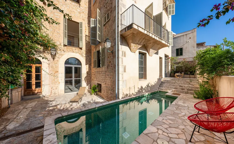 Stunning townhouse with pool in Sóller — photo 4