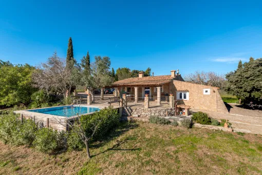 Esporles: Finca with panoramic views and holiday rental license in Esporles — photo 2