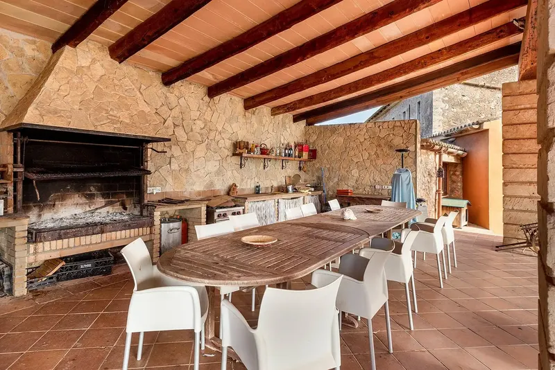 Discover this charming rustic villa in the exclusive area of Sa Casa Blanca — photo 7