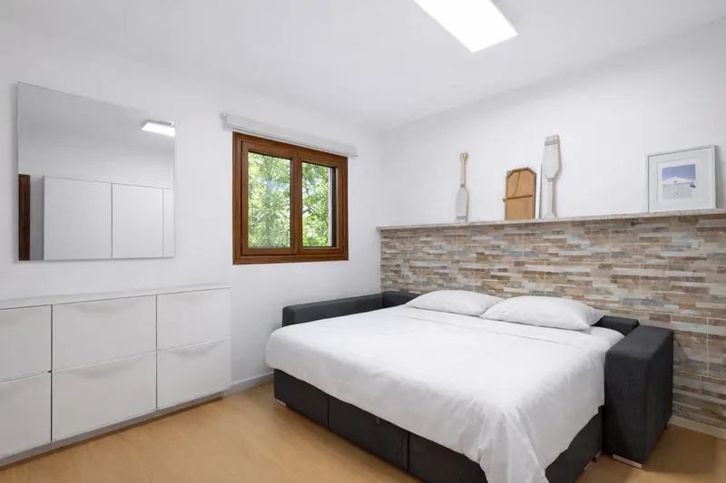 Investment villa with large plot and renovation potential in Nova Santa Ponsa — photo 12