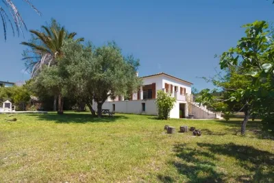 Villa Cala with pool — photo 4