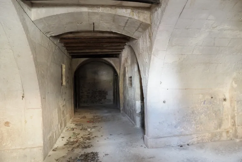 Old manor house in the village of Felanitx — photo 8