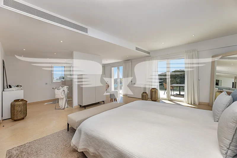 Sol de Mallorca I Exclusive villa with direct sea access — photo 8