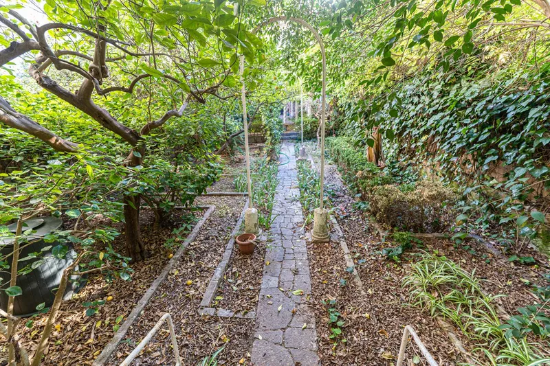 Charming Ground Floor Apartment with Private Garden in the Heart of Sóller — photo 8
