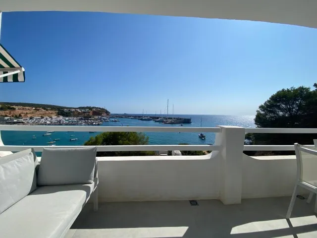 Stylish sea view apartment for sale in El Toro, Southwest Mallorca — photo 7