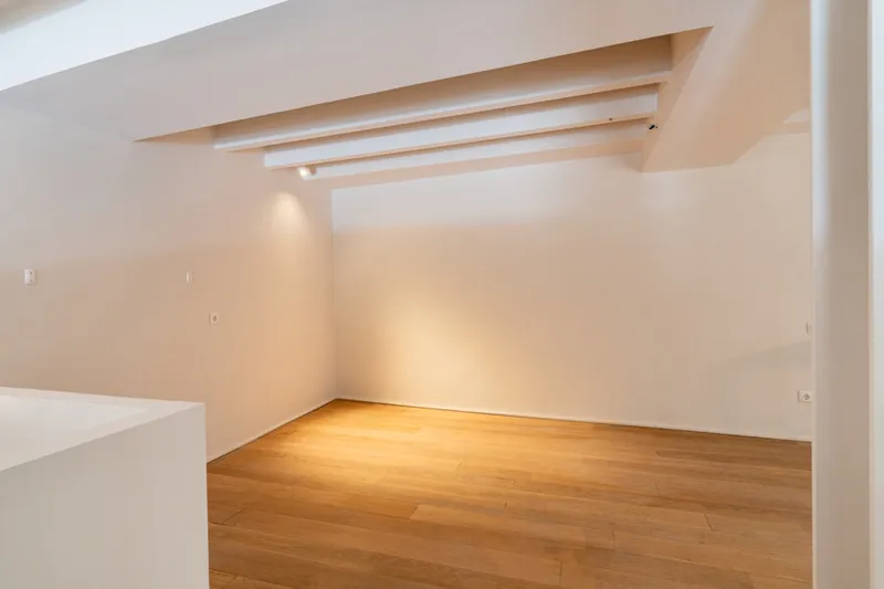 Stylish Two-Bedroom Loft in a Beautifully Refurbished Building in the Calatrava District of Palma's Old Town — photo 12