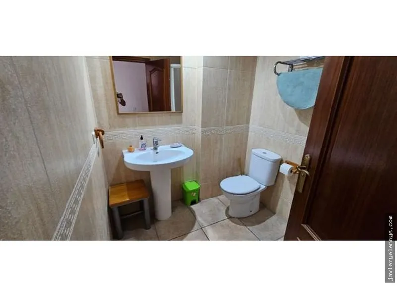 Apartment for rent on Calle de Lope de Vega — photo 12