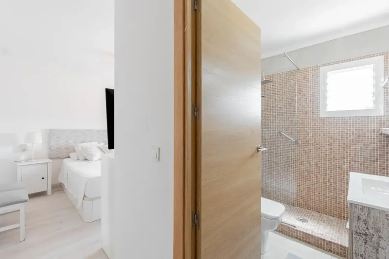 We present this fantastic apartment located in Nou Llevant, one of the most promising areas of Palma. It is a seventh floor with — photo 9