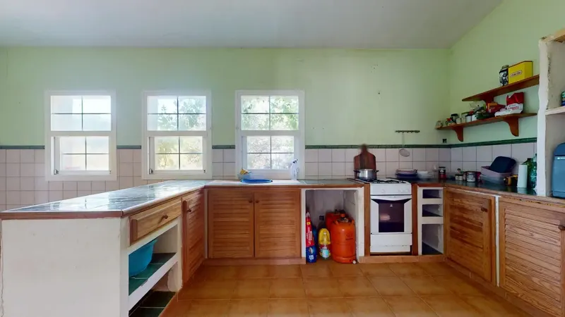 Discover this charming rustic finca located in Sencelles, in an ideal setting for those seeking tranquillity, privacy and contact with — photo 3