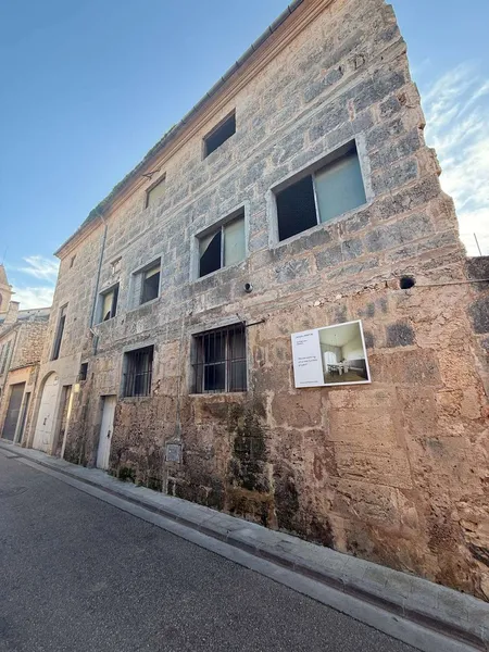 Exclusive renovation project in the heart of Santanyí with building permit — photo 11