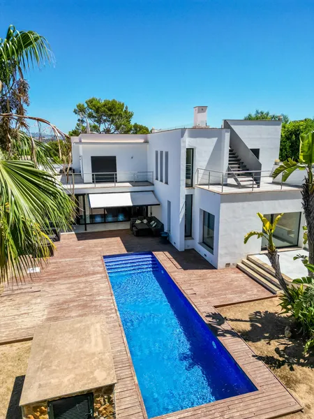 Minimalist new built villa in a quiet area in Santa Ponsa — photo 1
