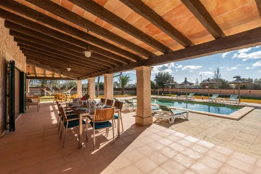 Santanyi: Inviting natural stone finca with pool and holiday rental license on the outskirts of Santanyi — photo 6