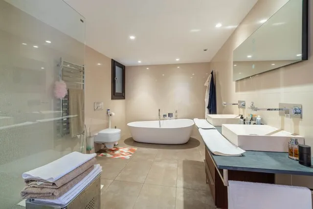 Luxury sea view villa with private lift for sale in Bonaire, Alcudia — photo 7