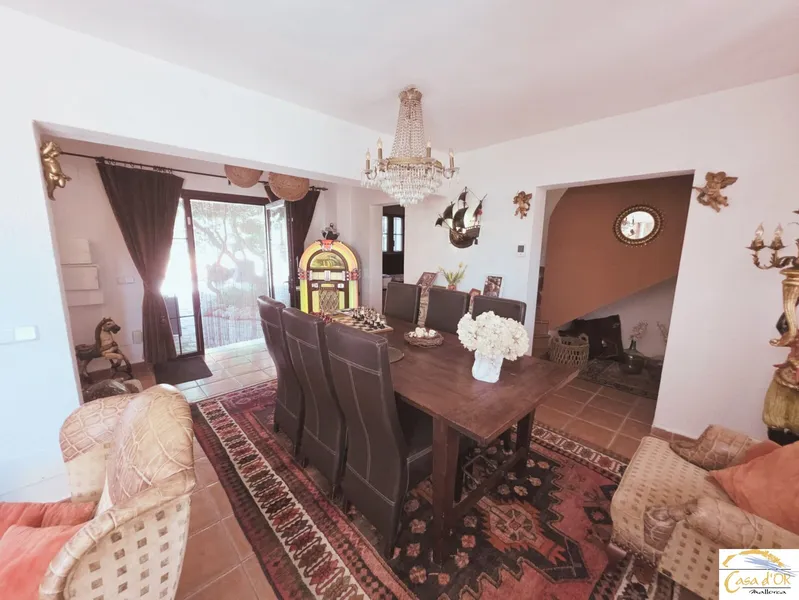 Mediterranean dream house with sea views, pool and direct beach access in Cala Romantica — photo 9