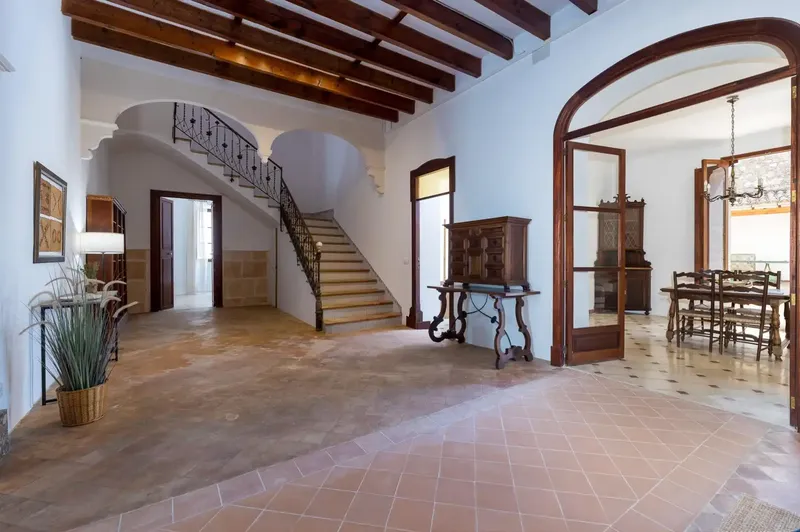 In the heart of Sant Joan, this extraordinary manor house, considered one of the most emblematic historical properties — photo 1