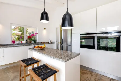 Campos, stylish finca with large pool in a quiet location near Es Trenc — photo 10