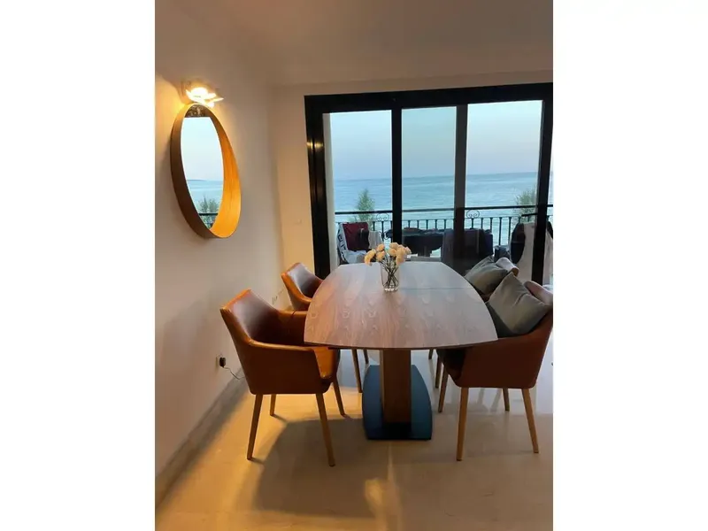 Apartment on the first line of El Molinar, with balcony/terrace, unbeatable views of the Bay of Palma. — photo 7