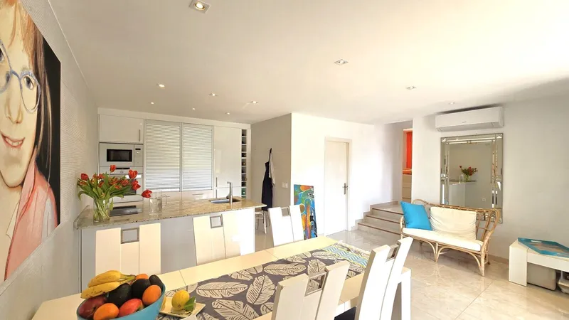 AL-JHRE067 – 2-bedroom apartment with terrace and communal pool in a residential complex — photo 10