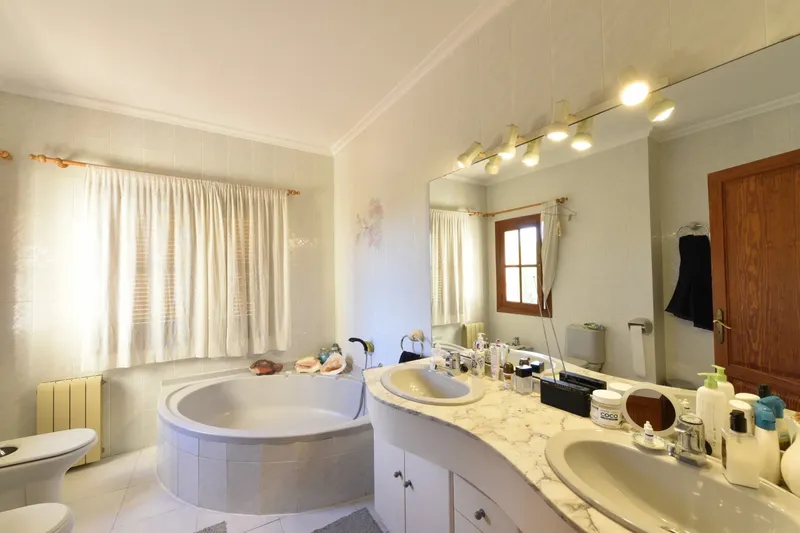 Magnificent villa in Costa de'n Blanes with sea views and pool — photo 10