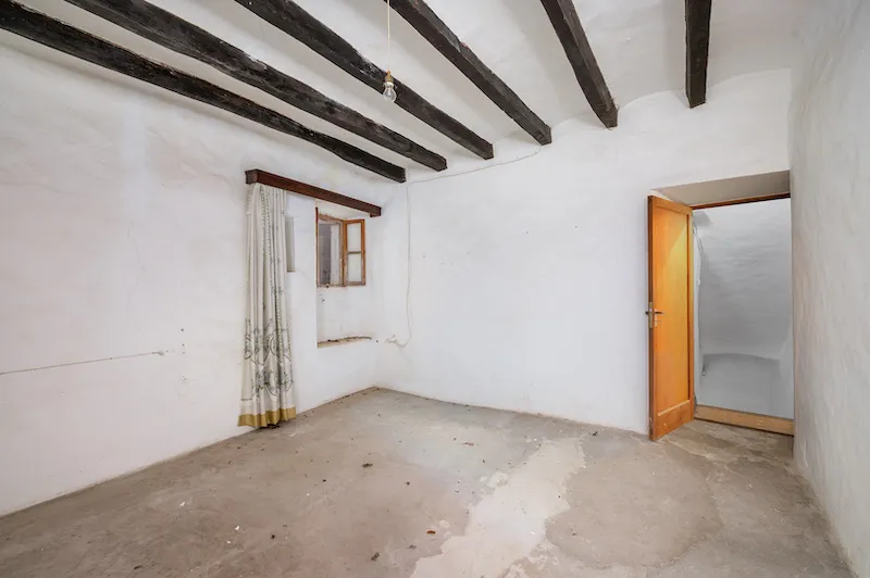 Rustic house to renovate in quiet area of Sóller — photo 11