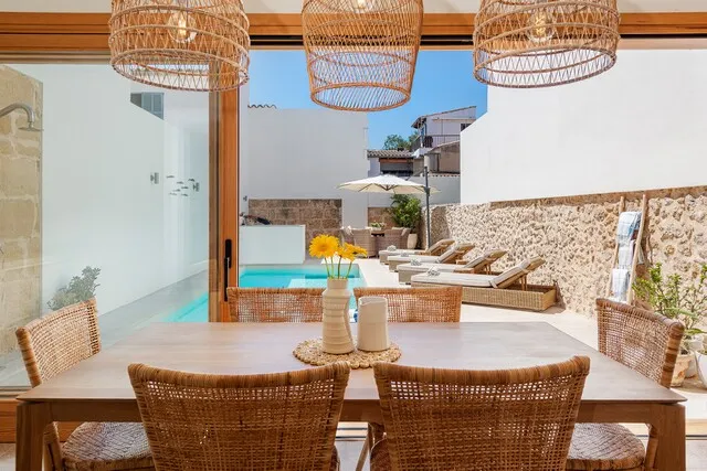 Elegantly renovated village house with pool for sale in Pollensa, North Mallorca — photo 4