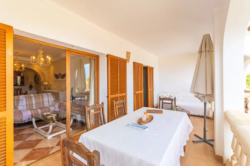 Apartment with magnificent sea views in Cala Santanyi — photo 8