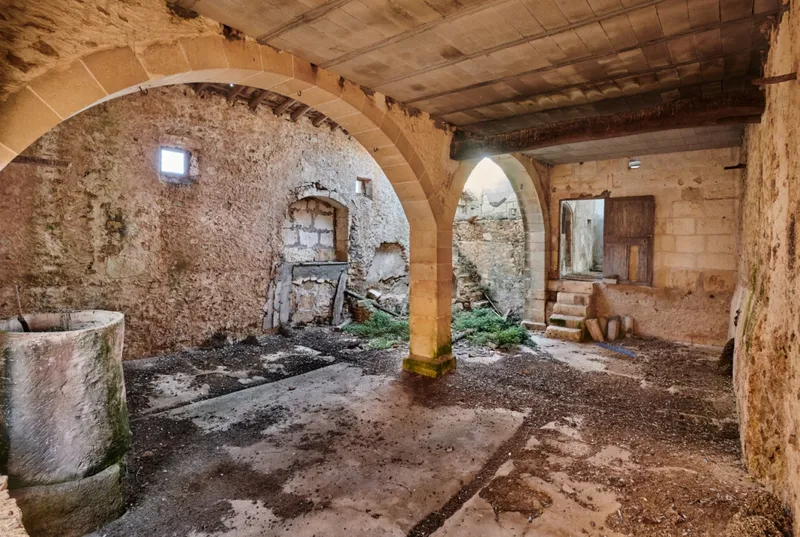 Old Mallorcan finca to renovate in Felanitx — photo 5