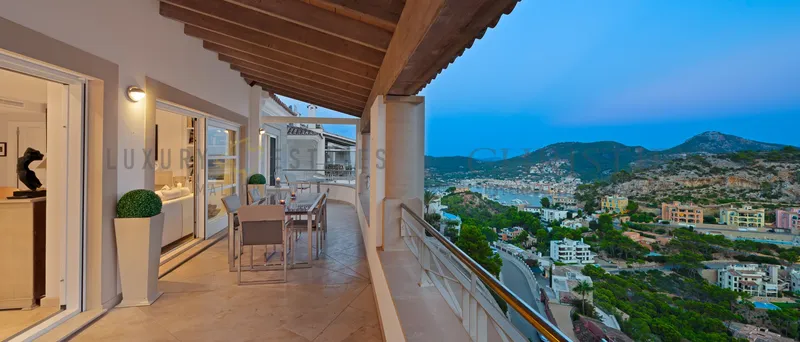 Sea view penthouse in Puerto de Andratx in luxury complex Nido de Aguila — photo 11