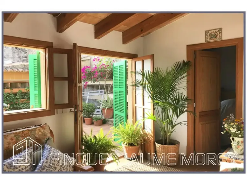 In the picturesque village of Selva, at the foot of the Tramuntana mountain range, Finques Jaume Morey offers this wonderful typical house — photo 2