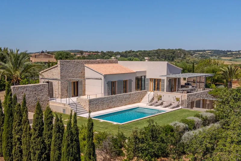 Top quality country property for sale in Sant Llorenç des Cardassar with private pool and private terrace — photo 1