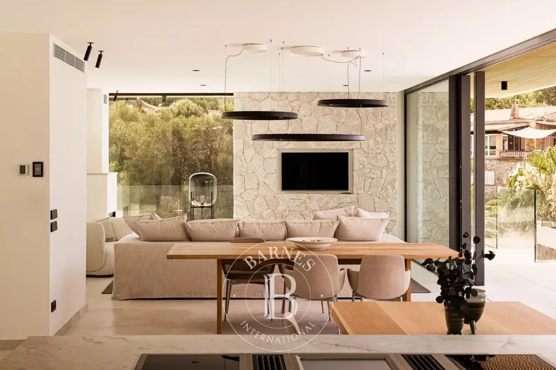 High-End Four-Bedroom Villa in Bendinat Near Portals Nous Harbour — photo 3