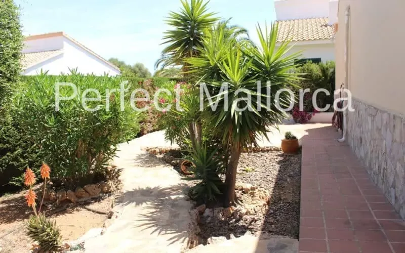 Well-kept end terraced house with guest area in Cala Murada — photo 3