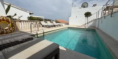 Inmobiliaria picture 0 Ref. Nº. 84171 — photo 1