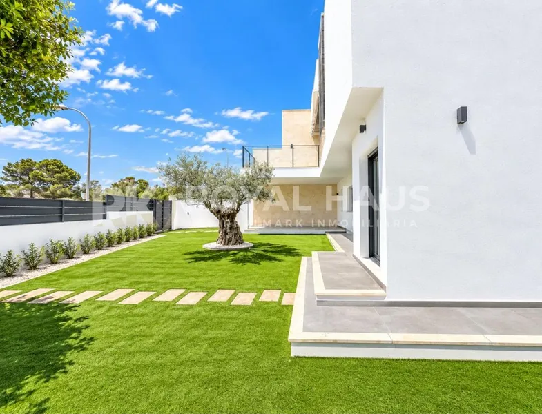 Semidetached House in Marratxí, Province of Balearic Islands — photo 5