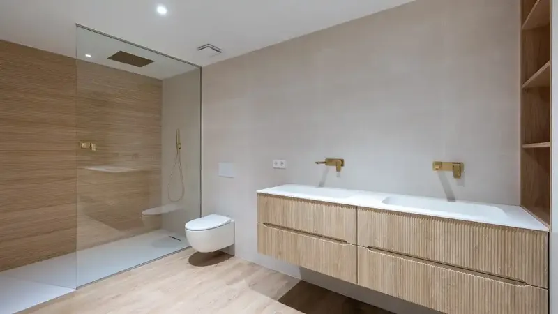 This apartment is part of a newly built residential complex spread over four floors on the seafront of Port de Sóller — photo 8