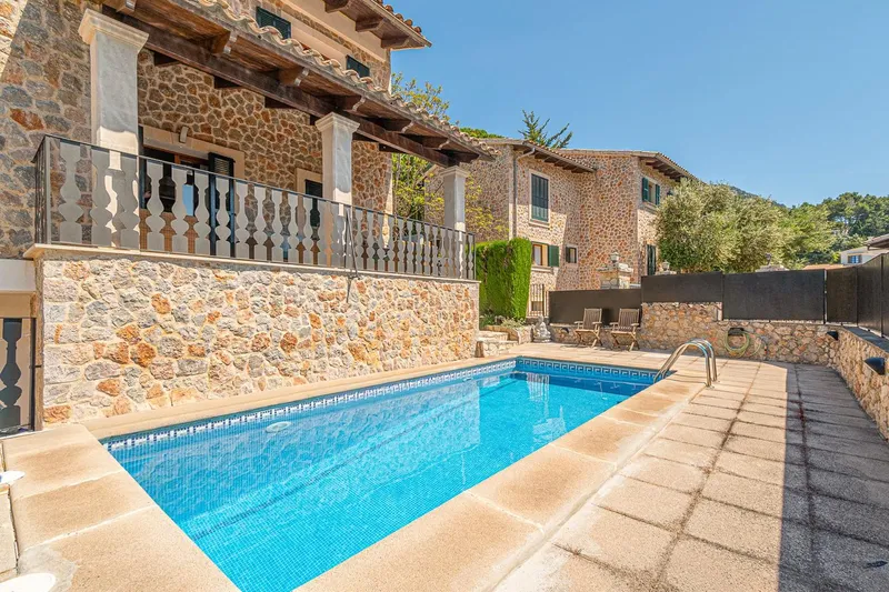 Stone house with pool and garage for sale in Valldemossa — photo 2