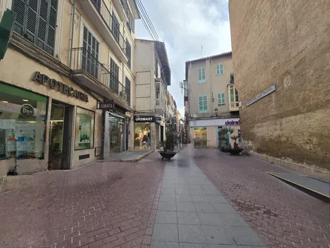 Profitable premises for sale in Plaza de l'Olivar — photo 9